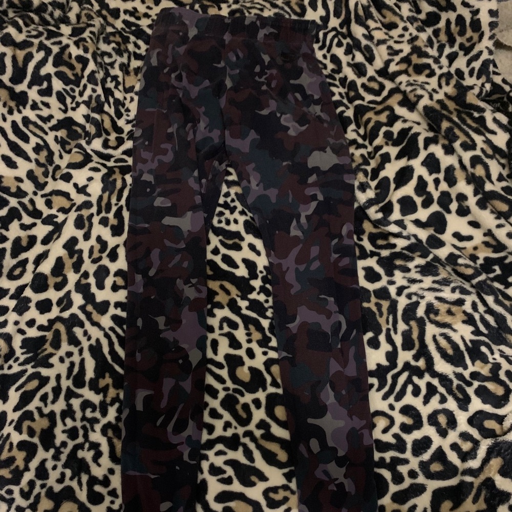 Nike Purple / Camo leggings